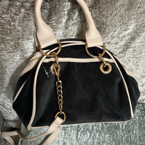 2 Juicy Couture Bags & 3 Wallets All NWT - Picture 11 of 13